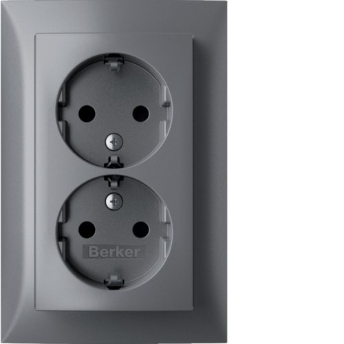 Розетка з з/к 2X, зах.контактів, цільна, алюміній 16А/250В S.1 Berker 47591404